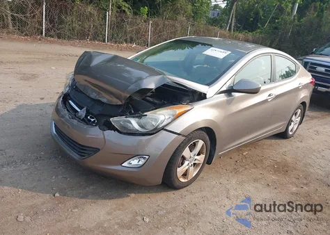 2013 Hyundai Elantra Gls из США, поврежденный, VIN 5NPDH4AE0DH247460